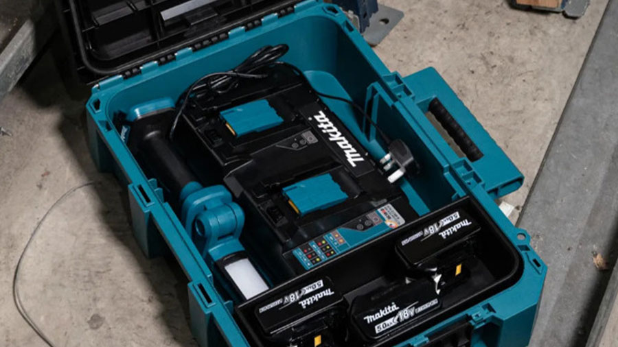 Coffret Standard MAKTRAK P-91039 Makita Coffret Standard MAKTRAK P-91039 Makita
